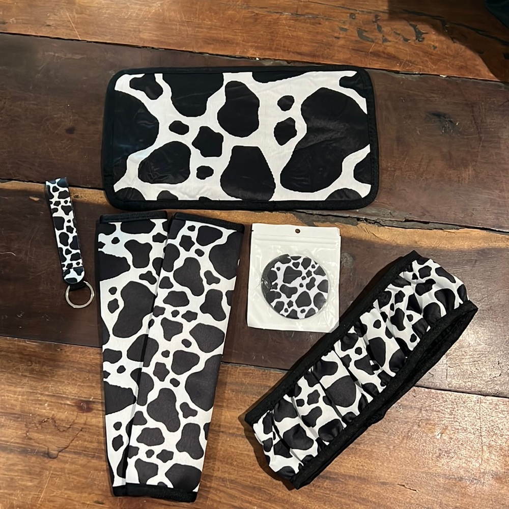 Cow print car accessories 7 pcs…